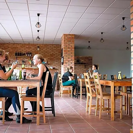 Lascalla Alojamento de Acomodação e Pequeno-almoço Myszewko